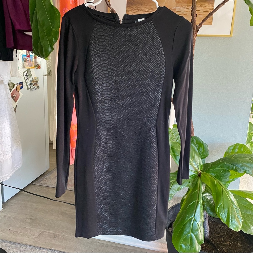 H&M Black Snake Bodycon Dress